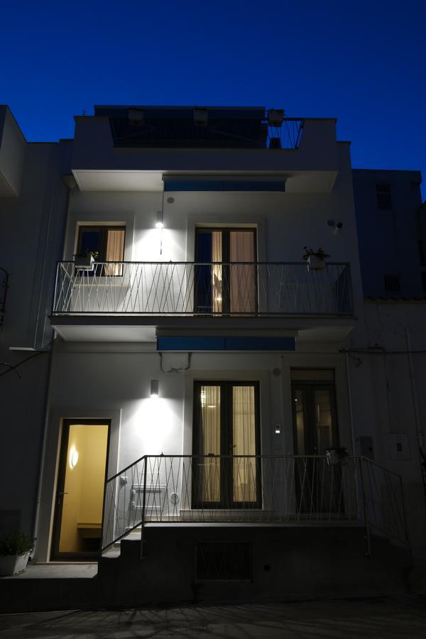 Casa Dante Bed&Breakfast Mattinata Esterno foto